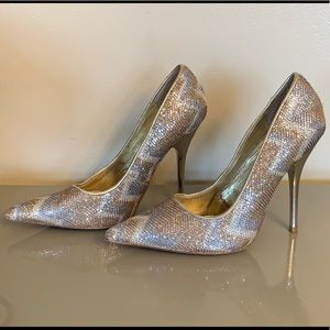 Aldo Silver and Gold Metallic Chevron Pumps